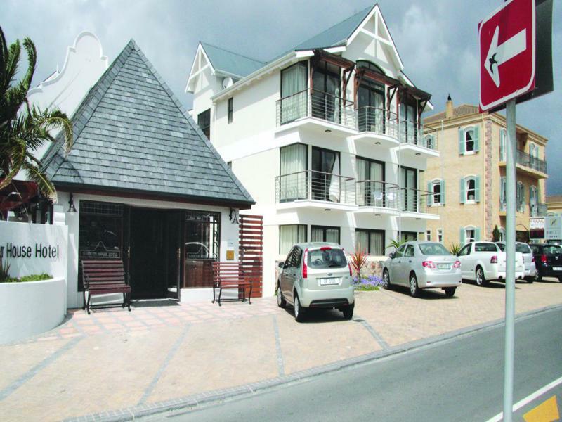 Harbour House Hotel - Le Paradis Apartments Херманус Екстериор снимка