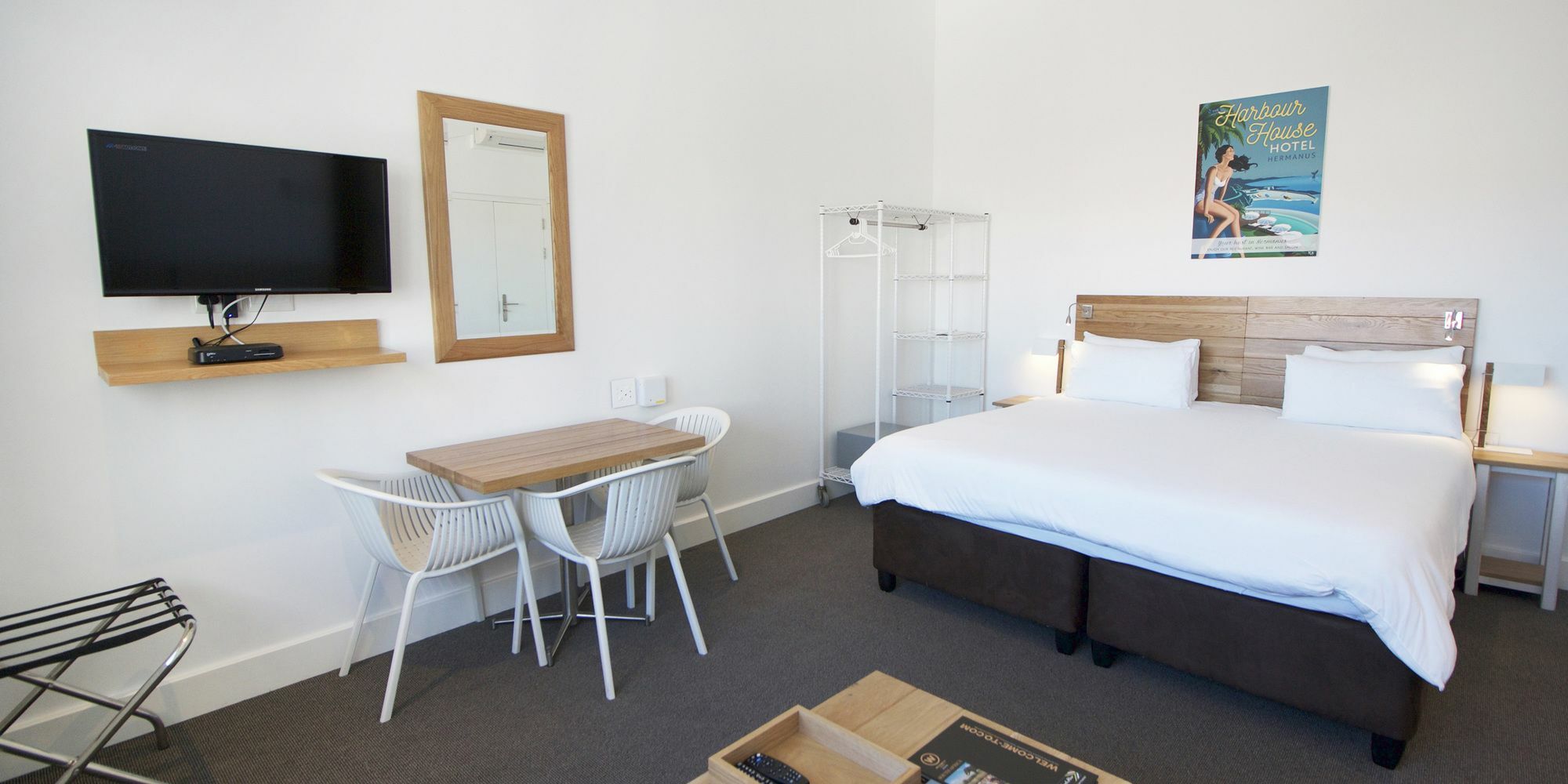Harbour House Hotel - Le Paradis Apartments Херманус Екстериор снимка