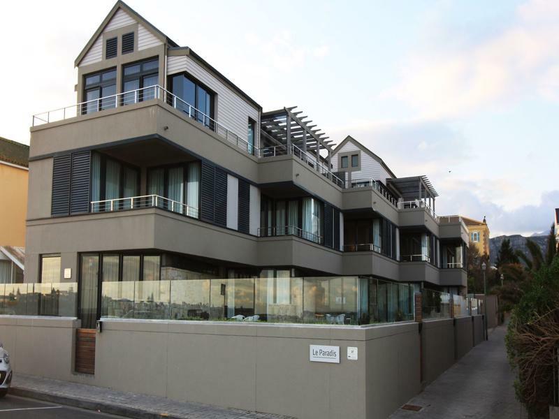 Harbour House Hotel - Le Paradis Apartments Херманус Екстериор снимка