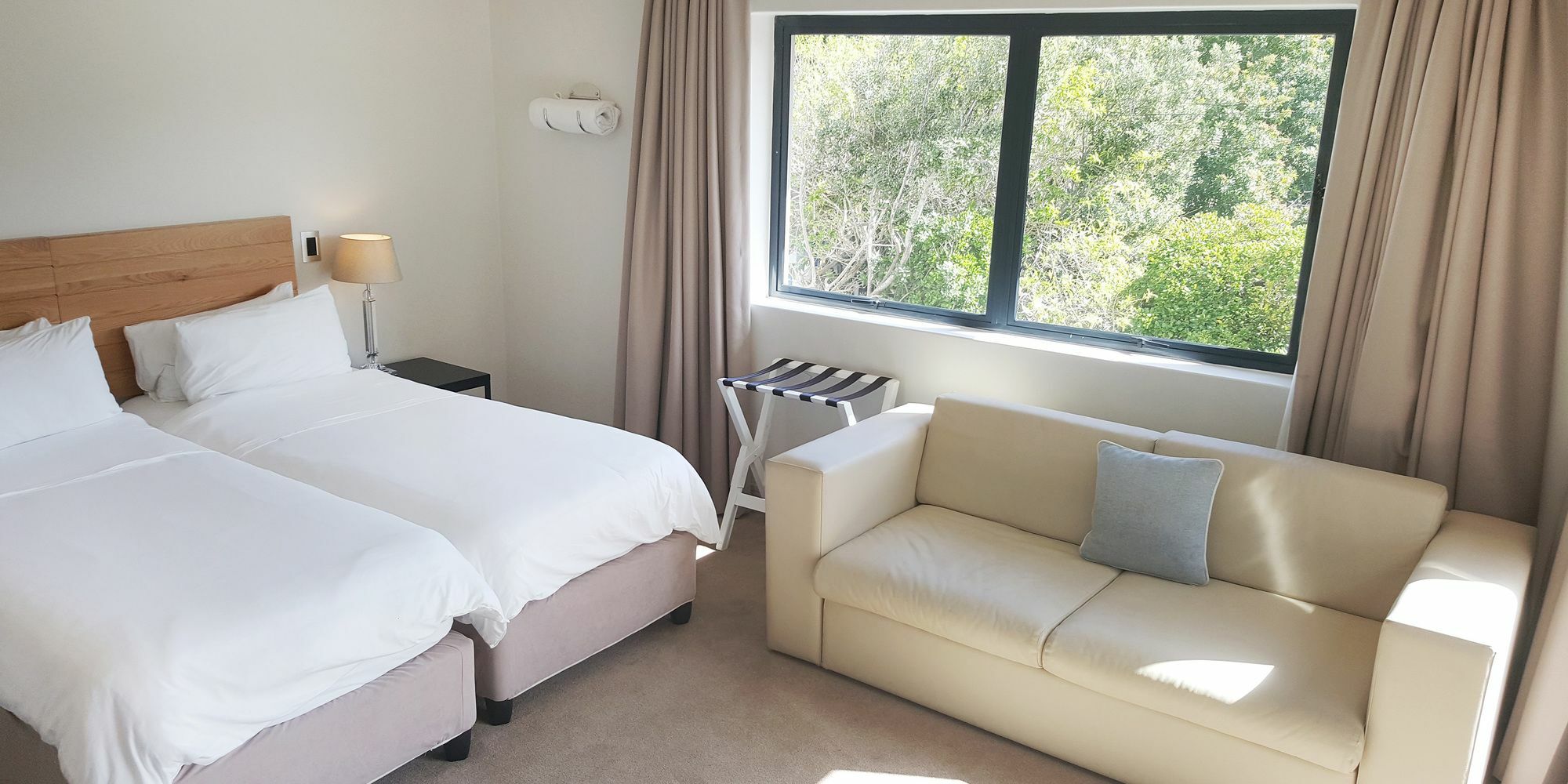 Harbour House Hotel - Le Paradis Apartments Херманус Екстериор снимка