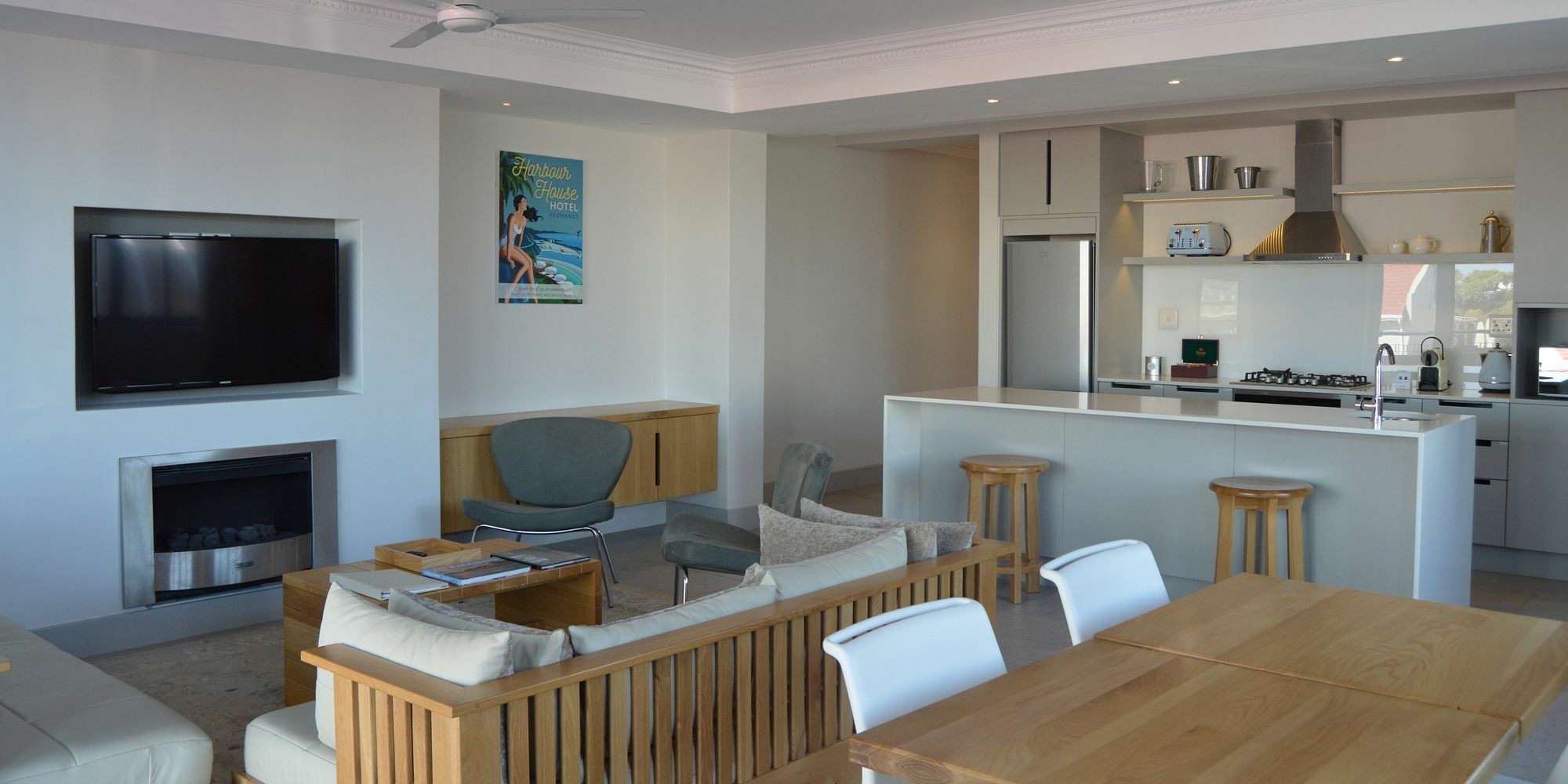 Harbour House Hotel - Le Paradis Apartments Херманус Екстериор снимка